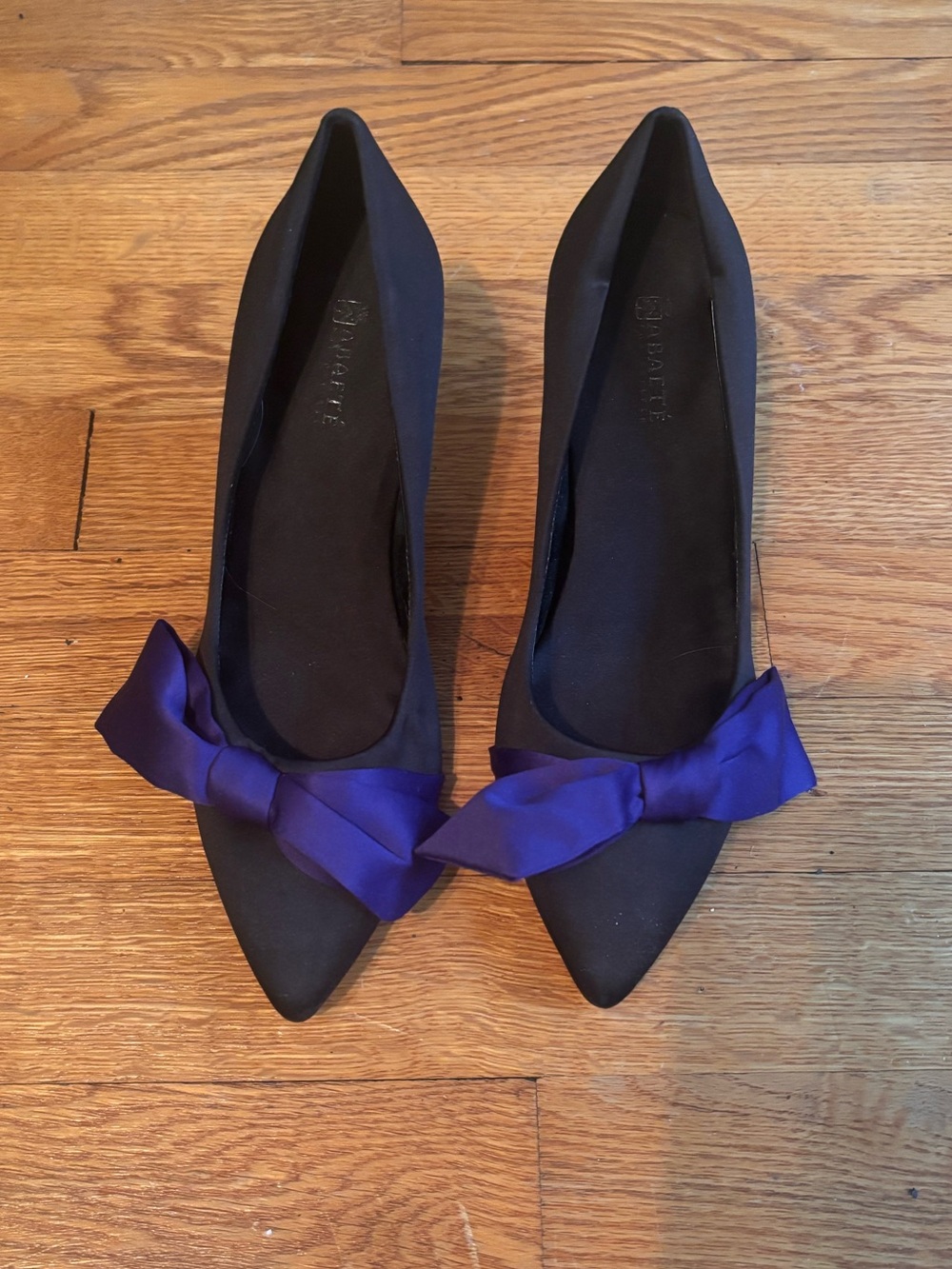 Vintage Abaete Black Heels with Purple Bow - Womens